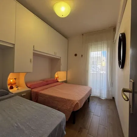 Apartman Cozy With Garden And Pool Rosolina Mare